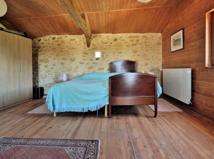 Maison Gascon avec vue panoramique sur les Pyrénées – Château à Laveraët