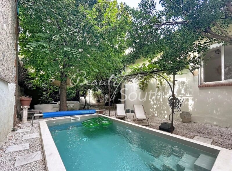 coup de cœur- maison de village avec piscine et garage à Ille-sur-Têt