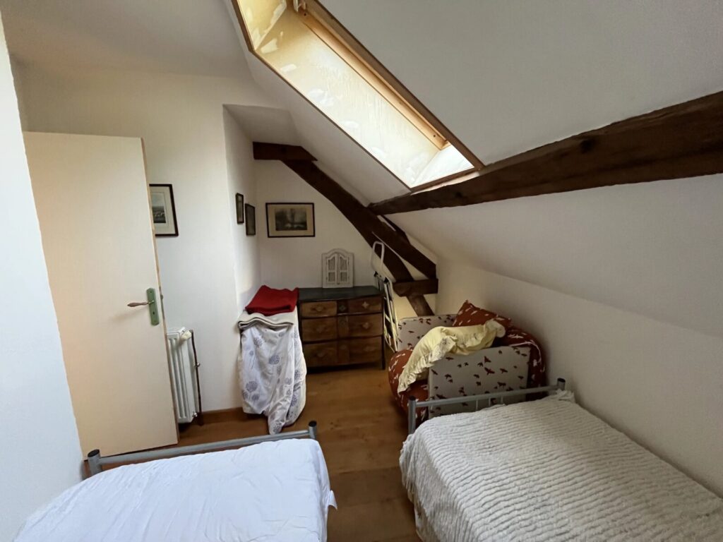 Maison rénovée au calme – Maison ancienne rénovée à Saint-Léger-sous-Beuvray