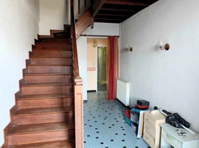 Fermette comprenant 4 chambres sur 6,35ha avec dépendances – Maison ancienne à Vic-en-Bigorre