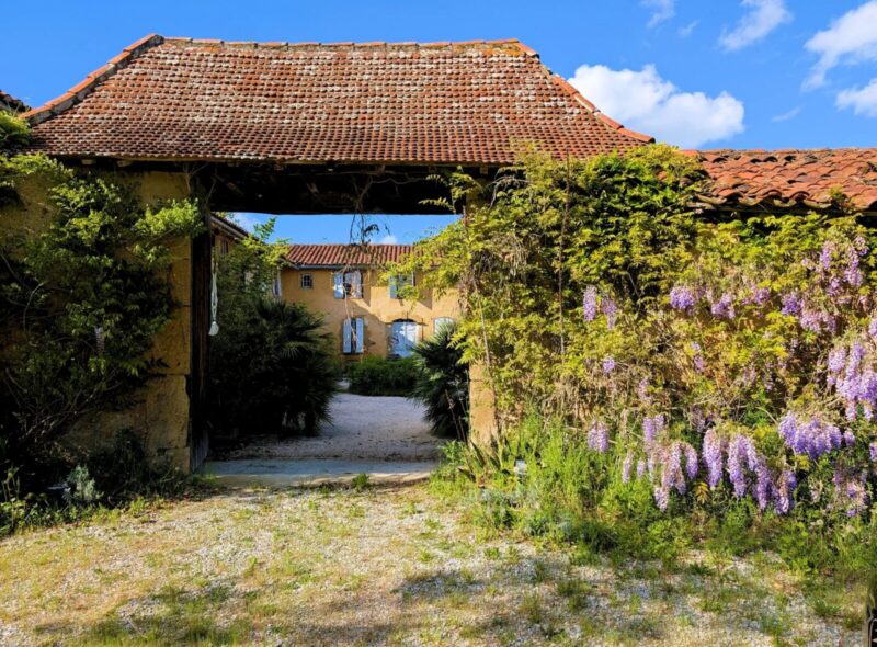 Maison ancienne avec piscine à Estampes