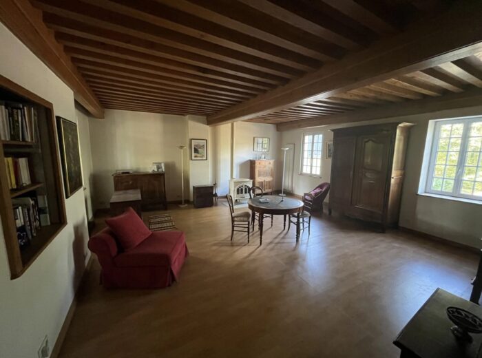 Domaine au coeur du Morvan – Maison de maître à Saint-Léger-de-Fougeret