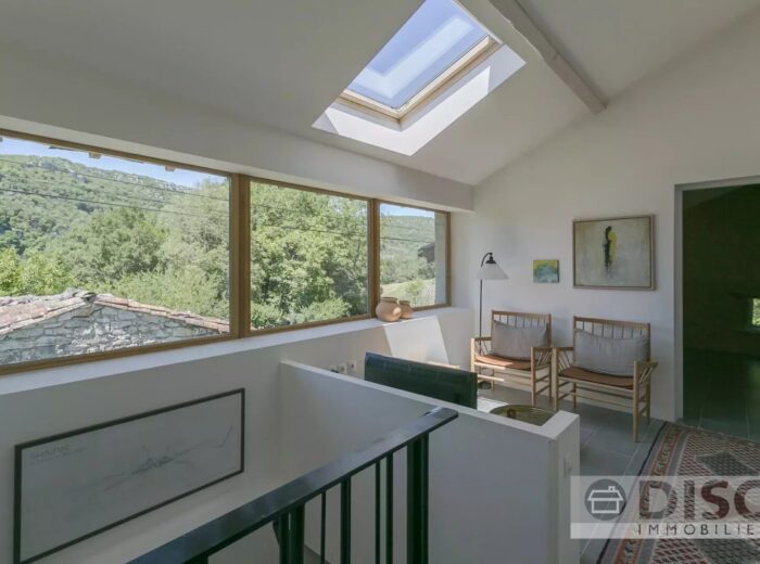 Belle maison moderne conçu par architecte avec petit jardin et… – Maison ancienne à Penne