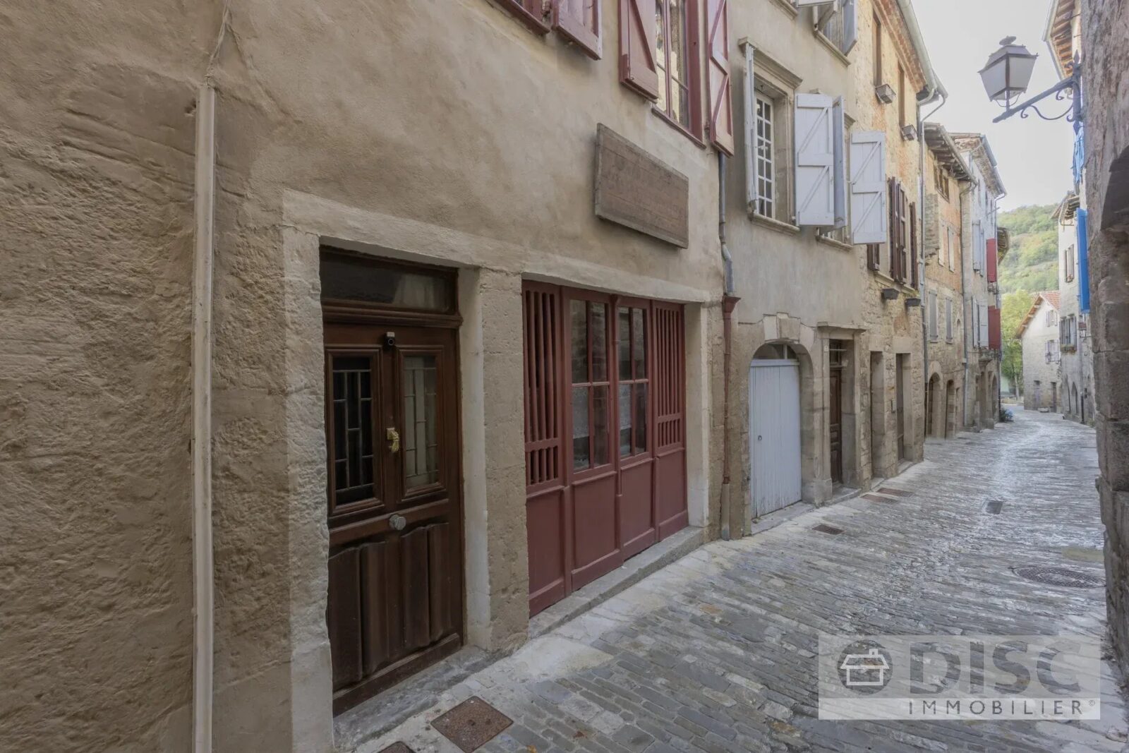 Maison 6 pièces 135 m² · à Saint-Antonin-Noble-Val · 135 m² · 220 000 €