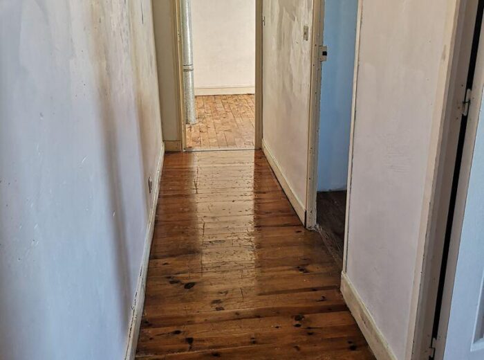 A vendre dans le village de Bassoues, Gers: Maison avec 3 chambres… – Maison ancienne à Bassoues