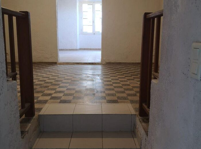 A vendre dans le village de Bassoues, Gers: Maison avec 3 chambres… – Maison ancienne à Bassoues