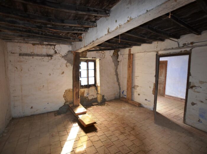 Prix en baisse! A vendre, proche Auch, Gers: ancien corps de ferme à… – Corps de ferme à PESSAN