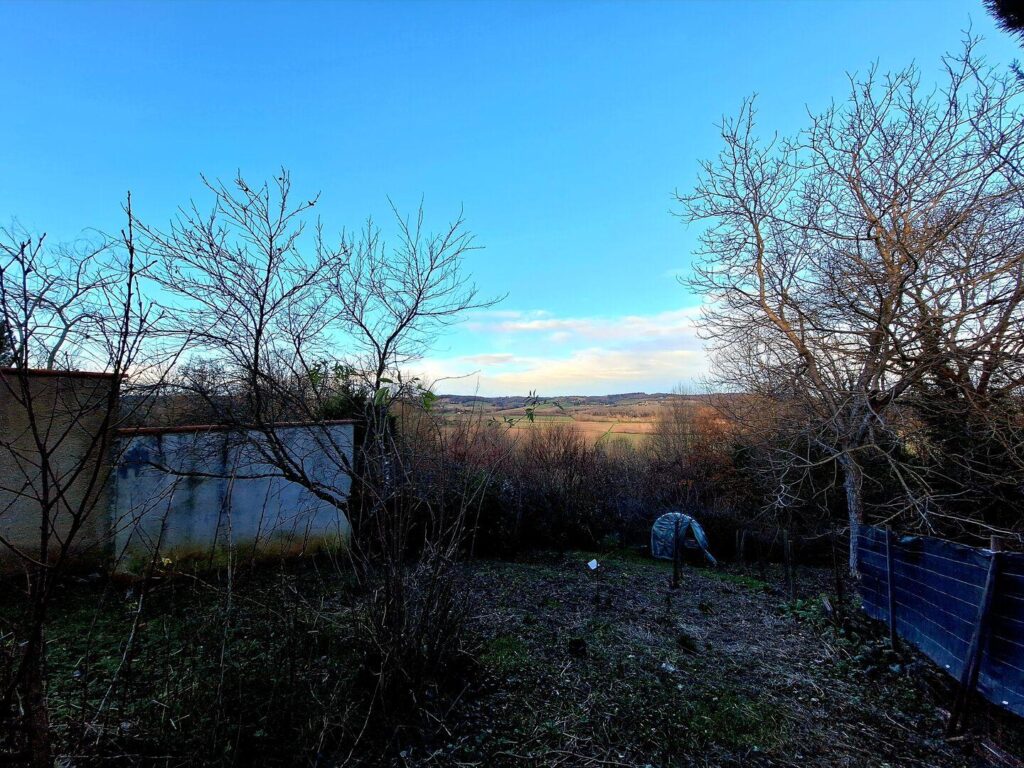 A vendre dans les Hautes-Pyrénées (65): située au cœur d&rsquo;un… – Maison ancienne à Pouy