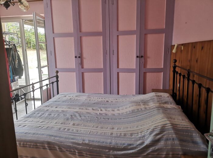 Superbe propriété spacieuse en pierre de 4/5 chambres, nécessitant… – Maison ancienne à Condom