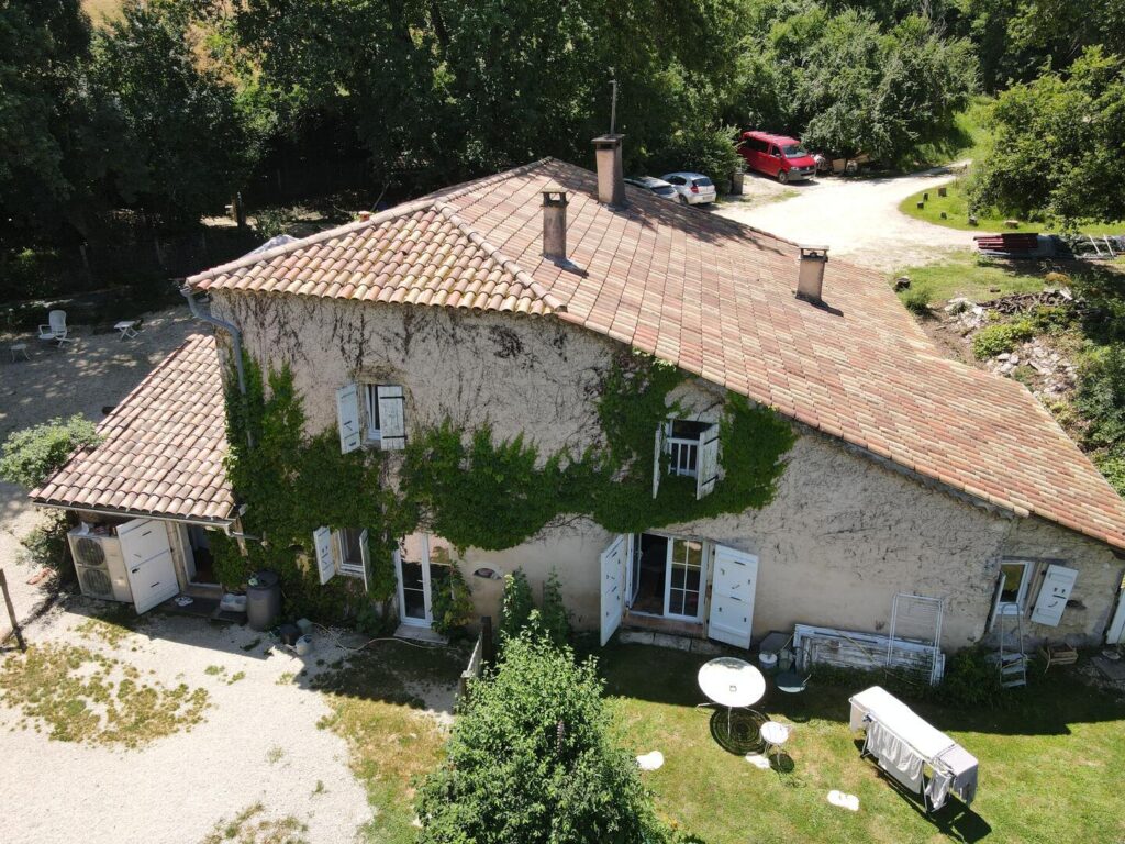 Prix en baisse ! A vendre, Gers, proche Castéra-Verduzan: Tout un… – Maison ancienne à CASTERA-VERDUZAN