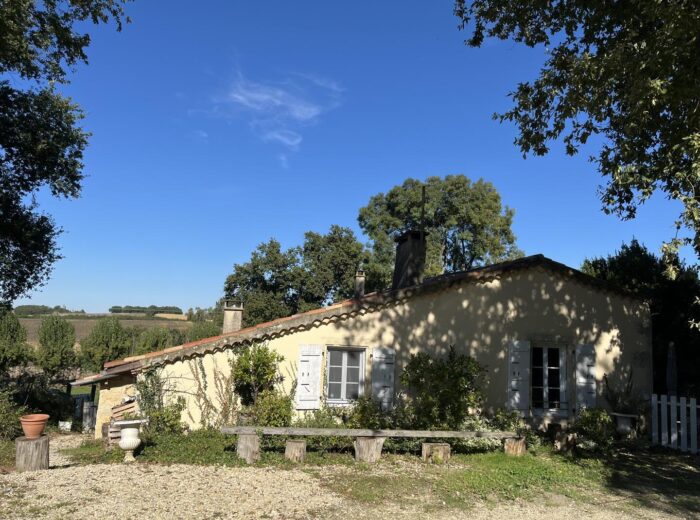 Prix en baisse ! A vendre, Gers, proche Castéra-Verduzan: Tout un… – Maison ancienne à CASTERA-VERDUZAN