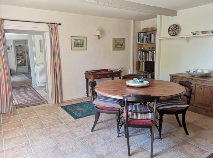 A vendre secteur d&rsquo;Auch: Sur une crête, maison gasconne avec… – Maison ancienne à BARRAN