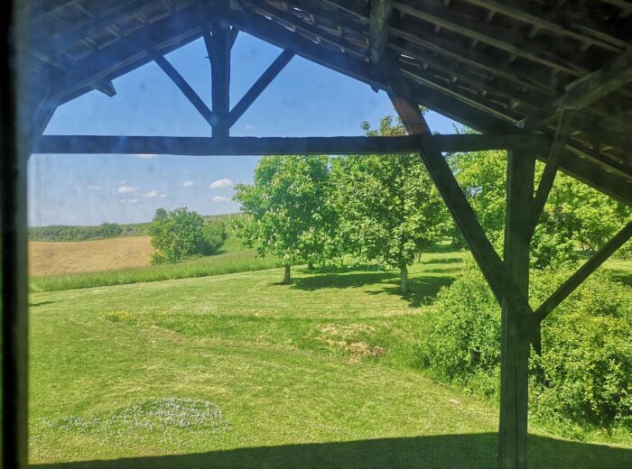 A vendre secteur d&rsquo;Auch: Sur une crête, maison gasconne avec… – Maison ancienne à BARRAN