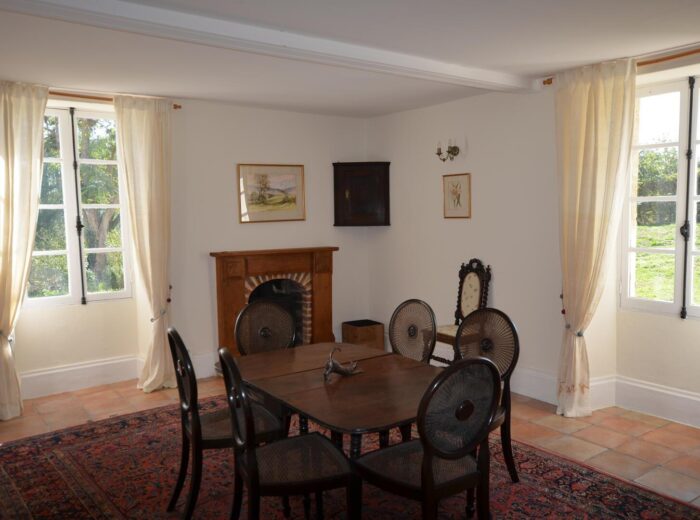 A vendre, Gers : Belle maison gasconne sur terrain avec prairies de… – Maison ancienne à Vic-Fezensac
