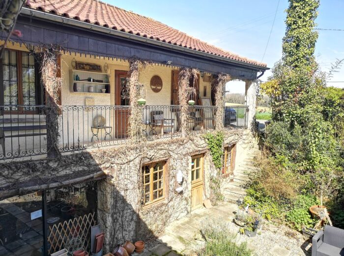 Maison à vendre sur le secteur de Marciac, Gers : un beau potentiel… – Maison ancienne à Bassoues