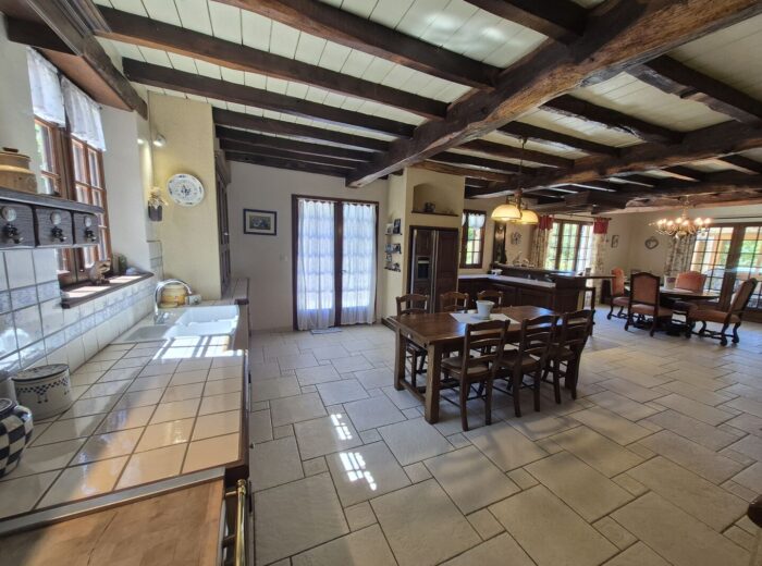 À vendre, proche Castelnau Magnoac (Hautes-Pyrénées): Belle maison… – Maison ancienne à CASTELNAU MAGNOAC