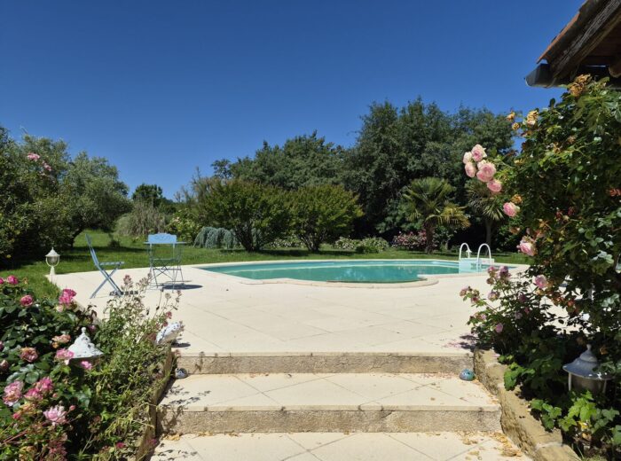 À vendre, proche Castelnau Magnoac (Hautes-Pyrénées): Belle maison… – Maison ancienne à CASTELNAU MAGNOAC