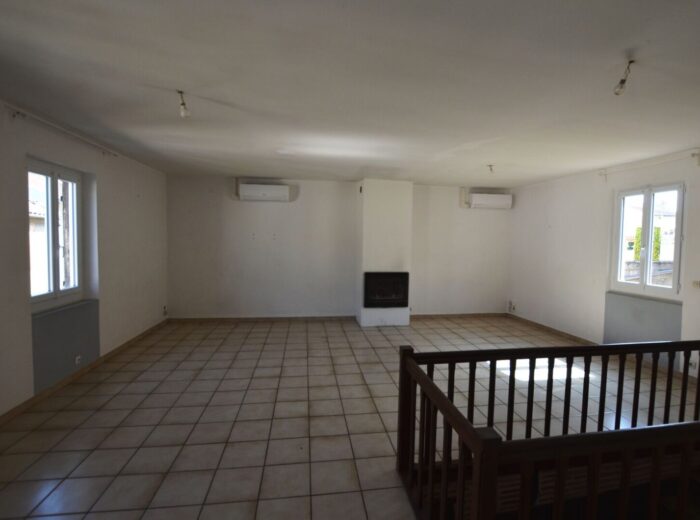À vendre, Vic-Fezensac (Gers): charmante maison de ville 4 chambres… – Maison ancienne à Vic-Fezensac