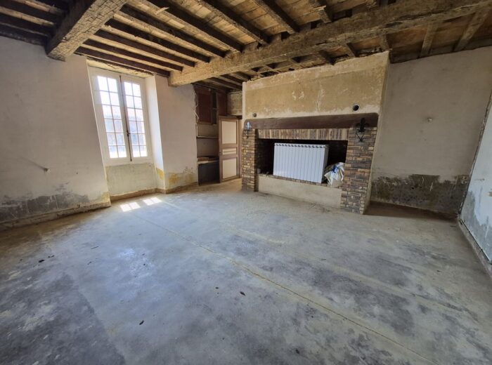 À vendre, proche Trie-sur-Baïse (Hautes-Pyrénées): maison gasconne… – Corps de ferme à CUELAS