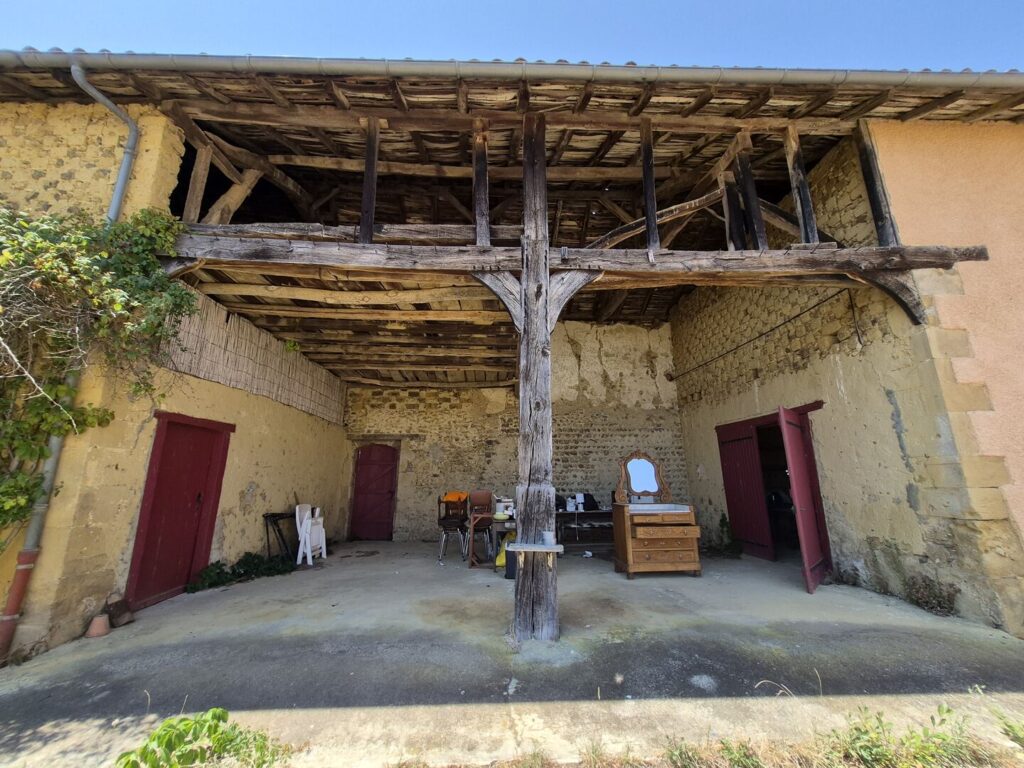 À vendre, proche Trie-sur-Baïse (Hautes-Pyrénées): maison gasconne… – Corps de ferme à CUELAS