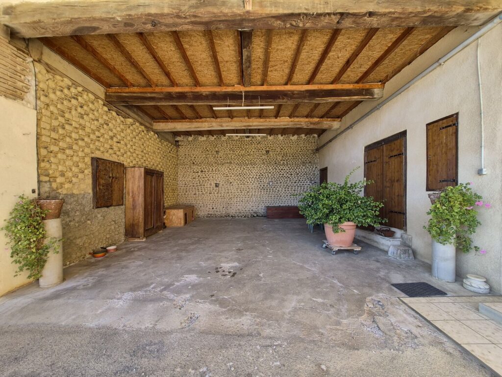 À vendre, proche de Trie-sur-Baïse (Hautes-Pyrénées): maison gasconne… – Maison ancienne à BONNEFONT