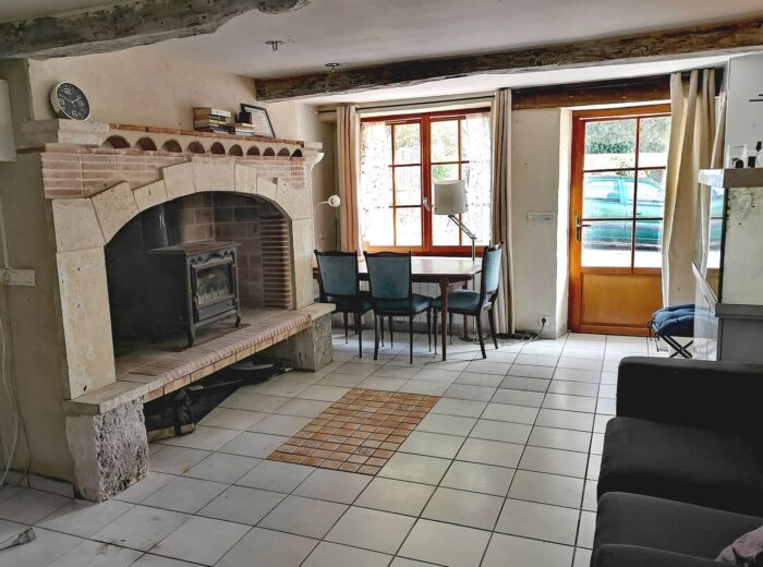 A vendre en exclusivité dans le Gers: Jolie maison de village en très… – Maison ancienne à Bezolles