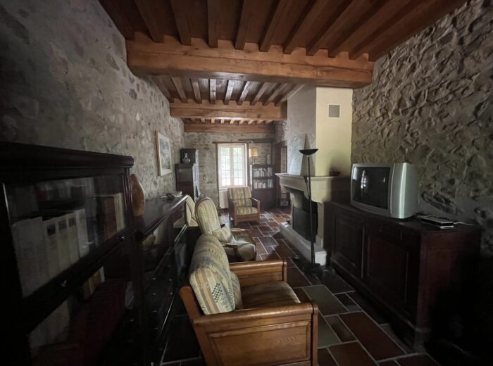 Domaine au coeur du Morvan – Maison de maître à Saint-Léger-de-Fougeret