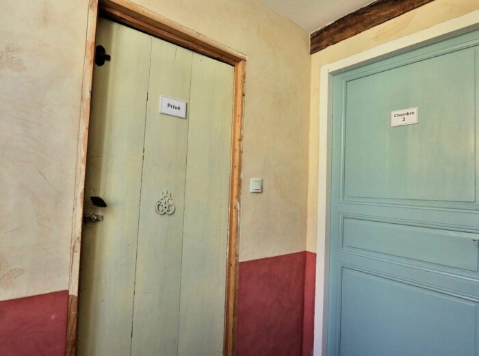 Une maison de caractère du 17ème siècle située au pied des Pyrénées. – Maison de caractère à La Barthe-de-Neste