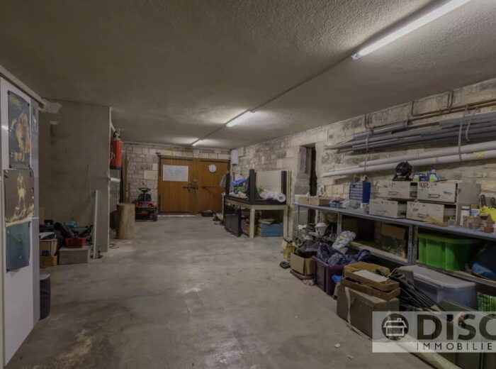 Magnifique propriété avec vues à 360° à 3 minutes du centre-ville de… – Maison ancienne à Caussade