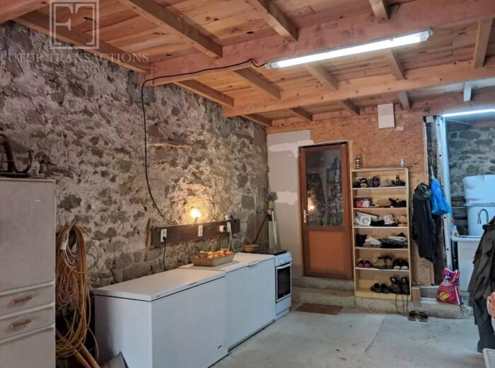 maison de caractère 8175m² – Maison de caractère à Saint-Saud-Lacoussière