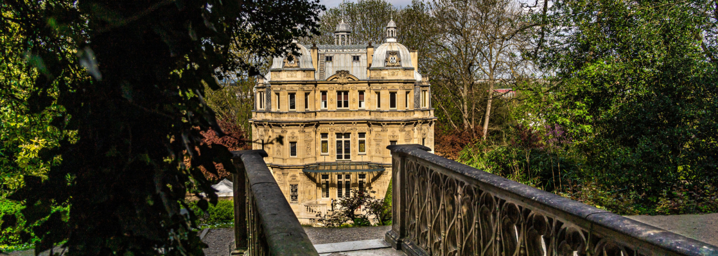 746047-le-chateau-de-monte-cristo-l-ancienne-demeure-d-alexandre-dumas