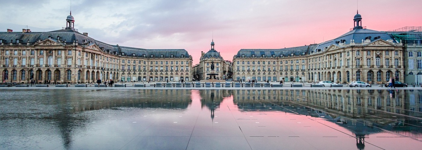 Bordeaux de pierre en pierre